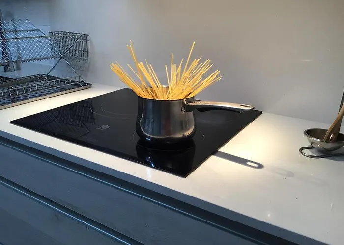 Hyp - La Casa De Noa Daire *