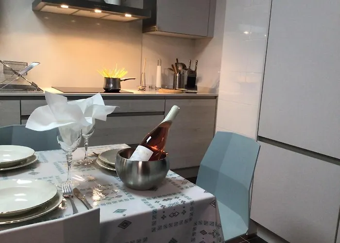 Hyp - La Casa De Noa * Arcade